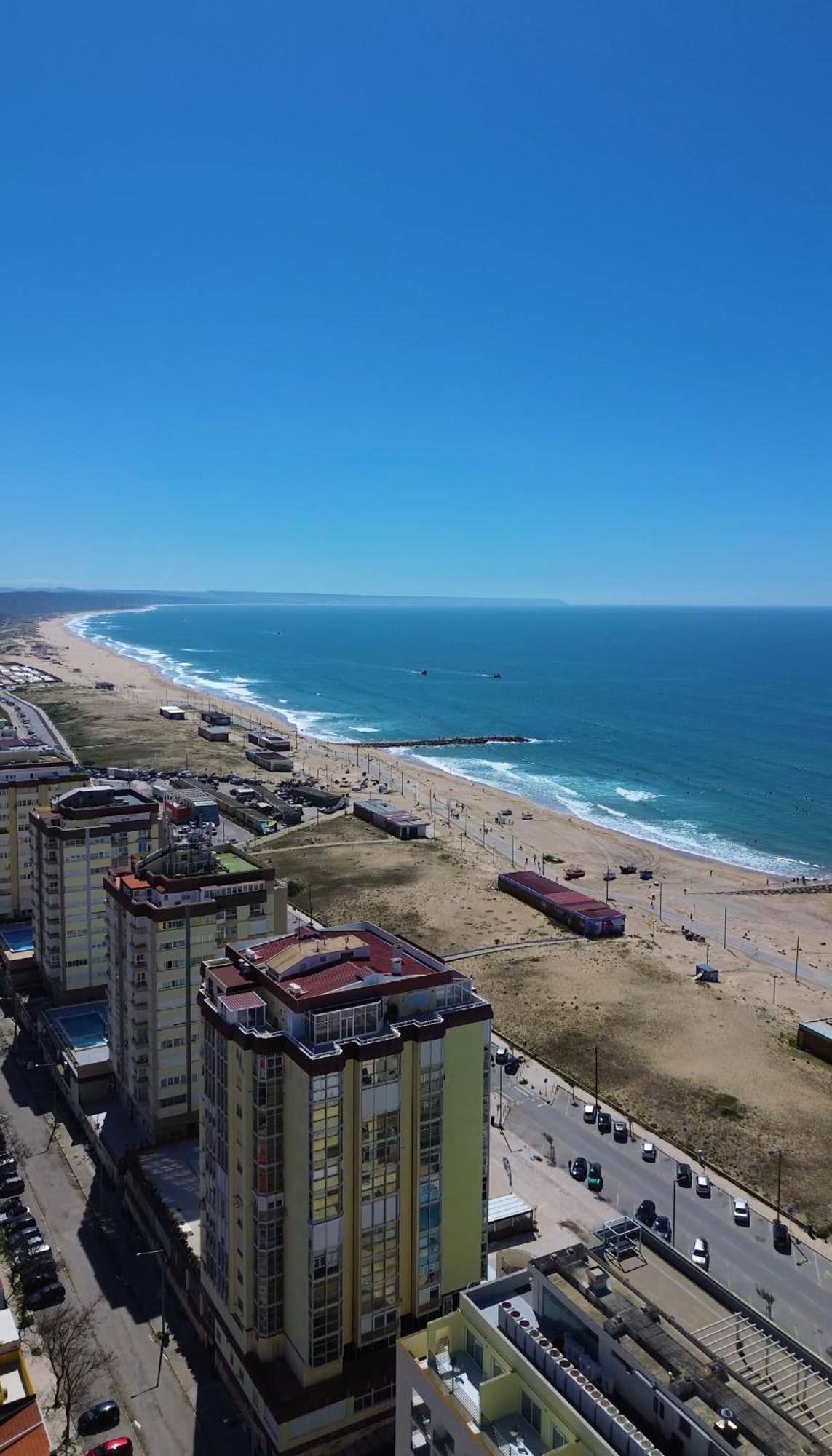 Front Beach Costa Caparica Lisbon Costa de Caparica Zewnętrze zdjęcie